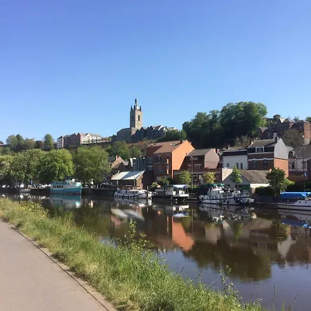 Le Sambre 船上ホテル *