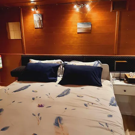 Le Sambre 船上ホテル *