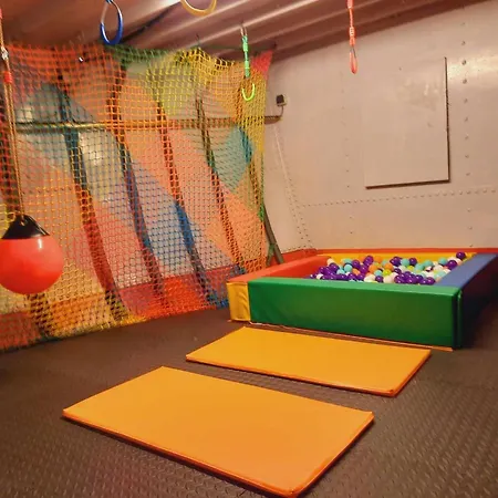 船上ホテル Le Sambre Thuin