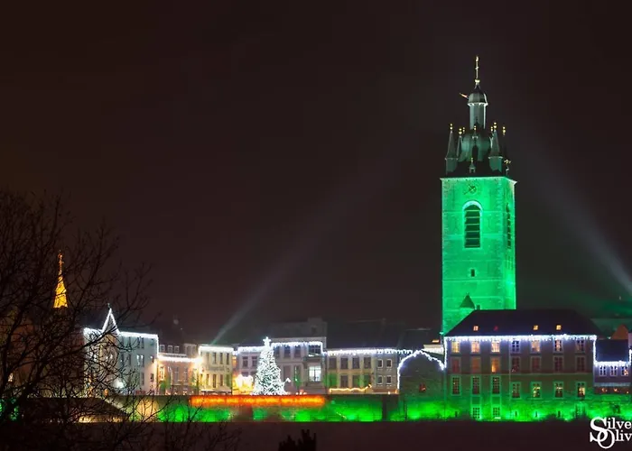 Le Sambre Úszó hotel Thuin